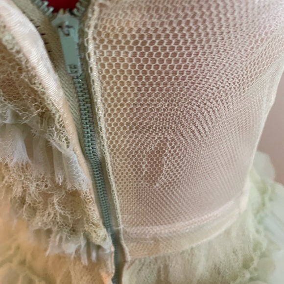 Stunning Vintage strapless ruffle dress - Picture 14 of 16